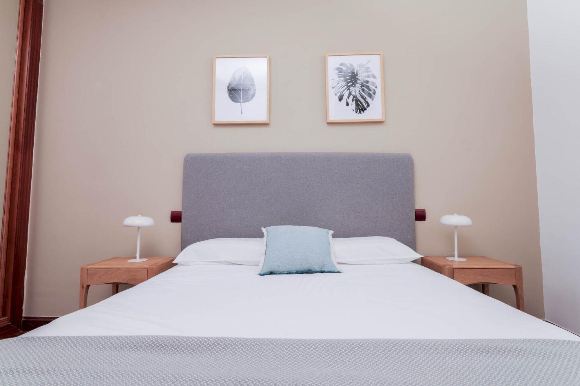 One Bedroom Apartment In Chueca Madrid Exterior foto
